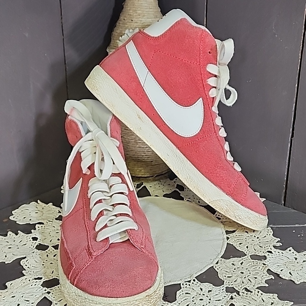 Nike Blazer basketball shoes youth size 7